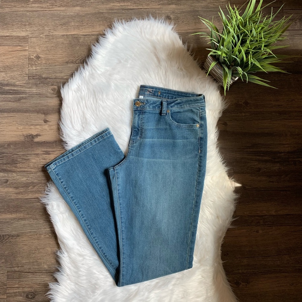 Jennifer Lopez Bootcut Jeans| Size 14